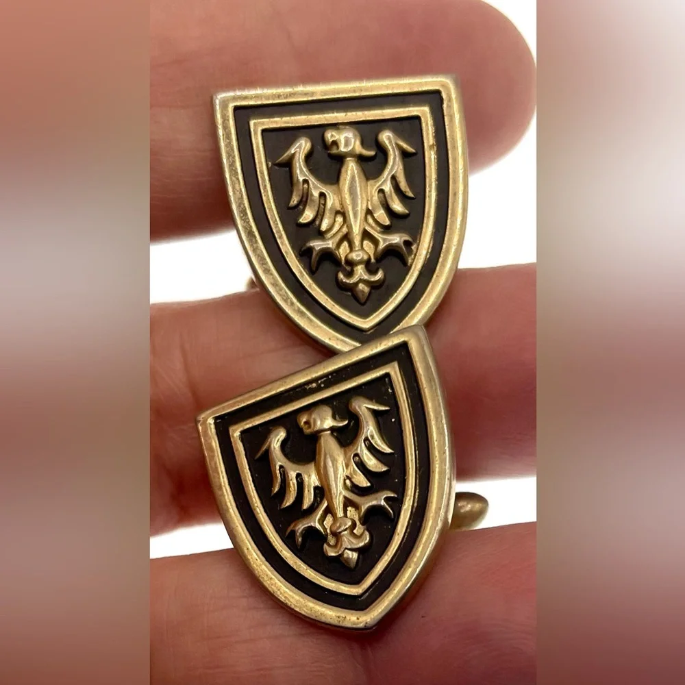 Vintage Signed Swank Gold Tone and Black Enamel Shield Eagle Cufflinks